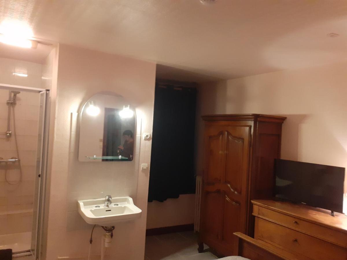 Le Grand Cerf Hotel Nonancourt Kültér fotó