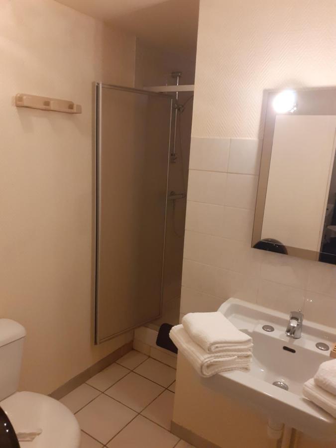 Le Grand Cerf Hotel Nonancourt Kültér fotó